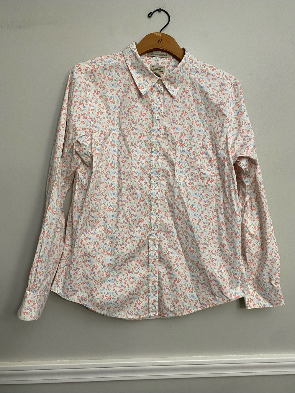 Women’s LL Bean Floral White Cotton Long Sleeve Button Down Shirt - M